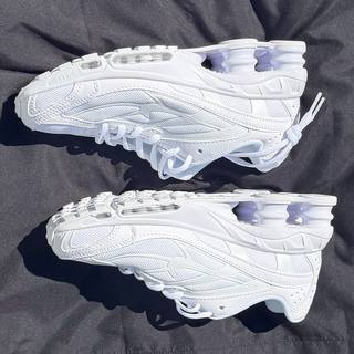 Nike Shox Ride 2 side profile showing the Shox pillars